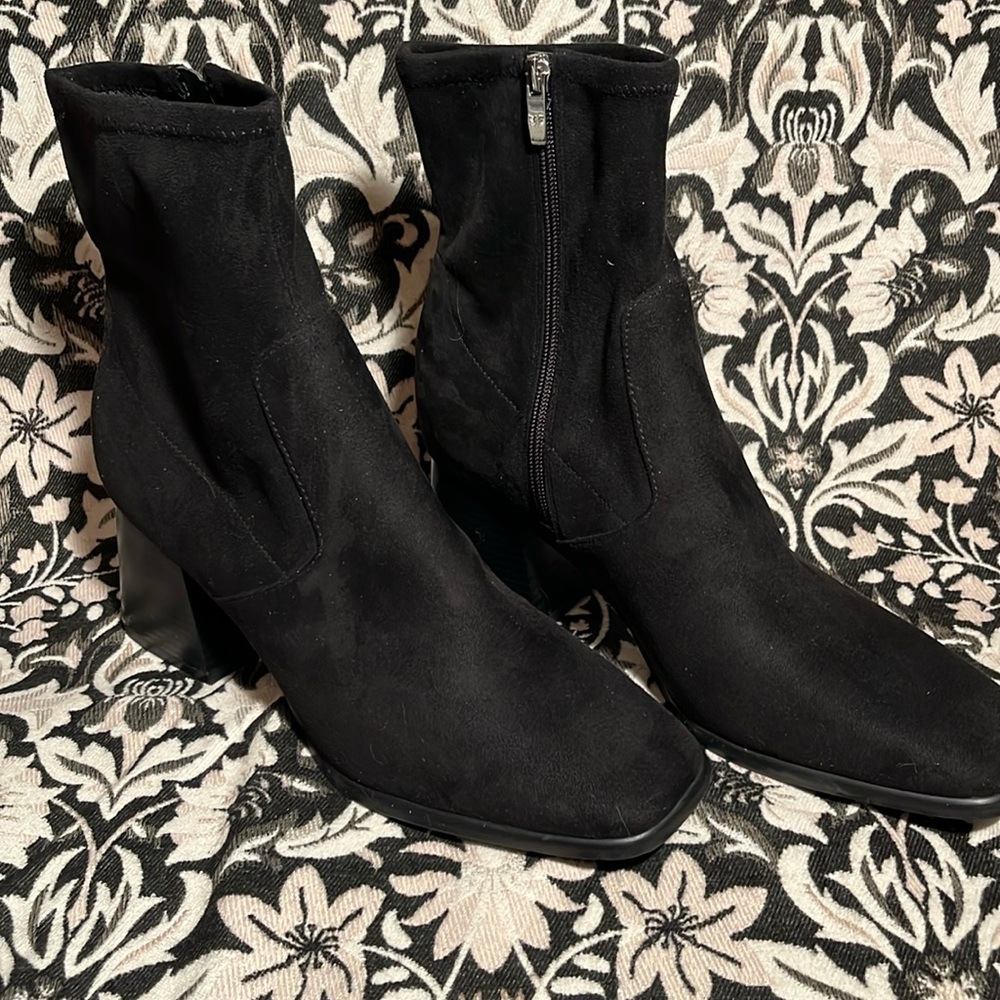 Marc Fisher New boots Size 11
